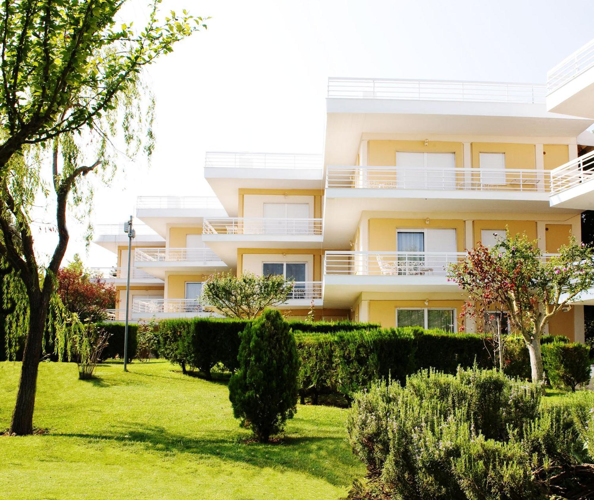 Villa Kiza Apartments 아기아 트리아스 외부 사진